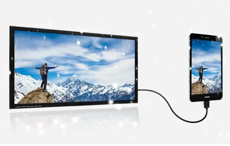 وصل کردن گوشی به تلویزیون؛ راهنمای کامل، ساده و قدم‌به‌قدم